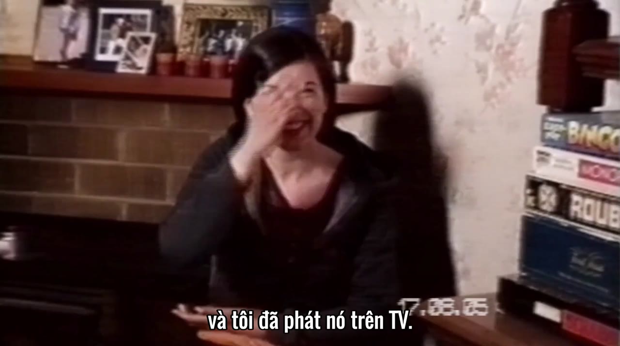 Bí Ẩn Dưới Hồ - cảnh 2