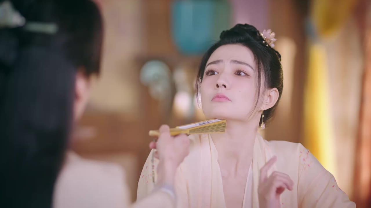 Châu Ngọc Kề Bên tập 1
