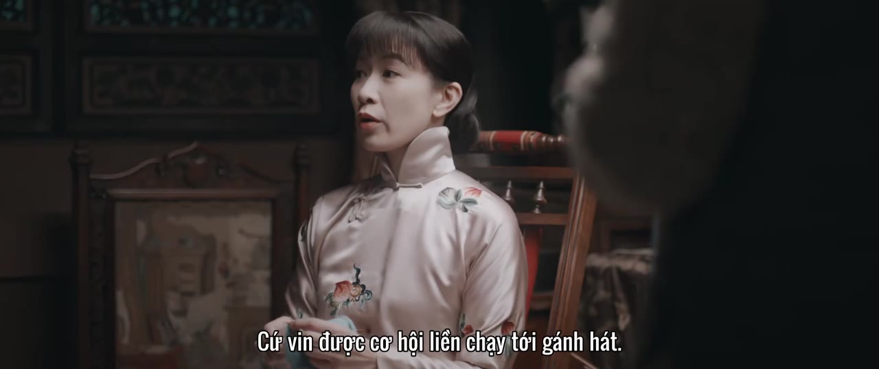 Bên Tóc Mai Không Phải Hải Đường Hồng tập 4 cảnh 2