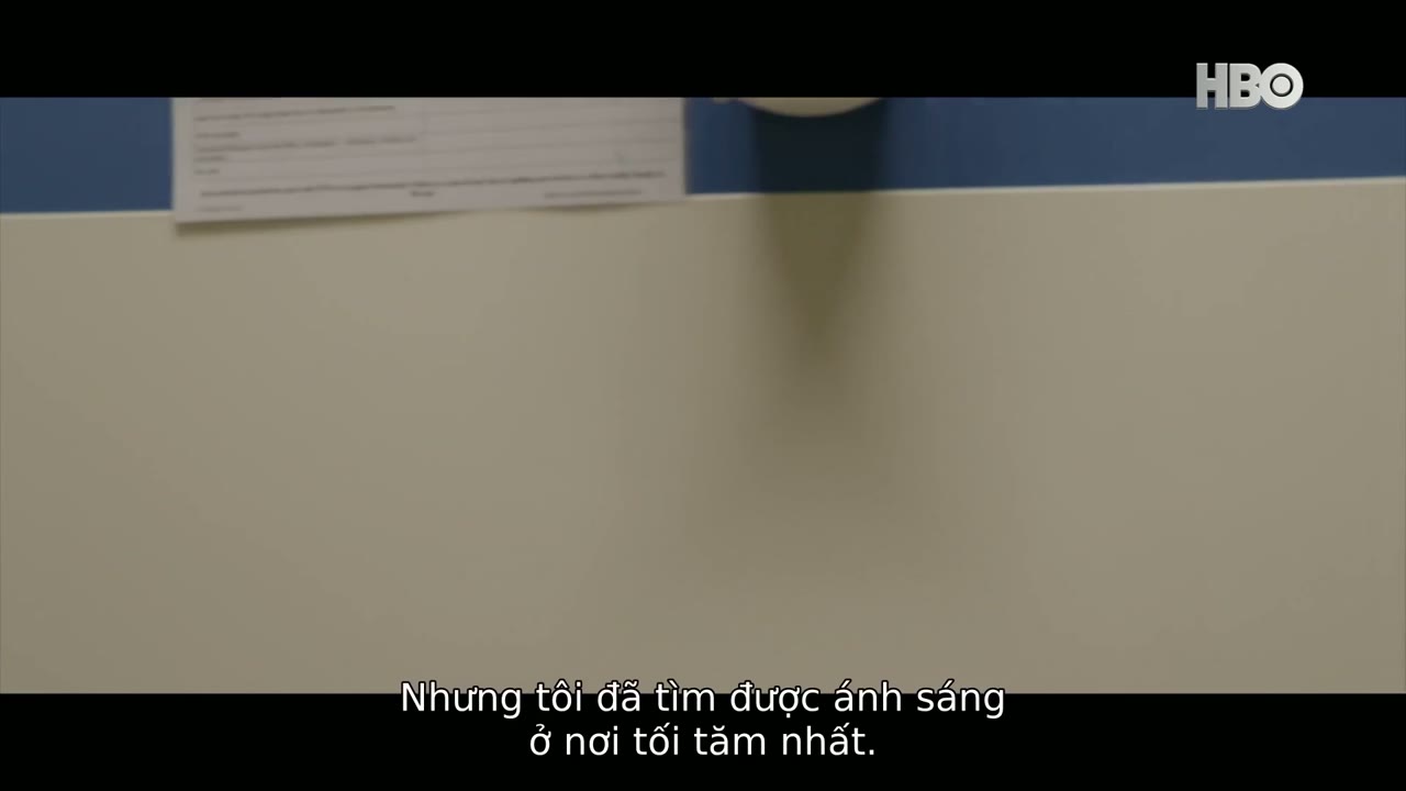 David Holmes - Chàng Trai Sống Sót tập 1 cảnh 3
