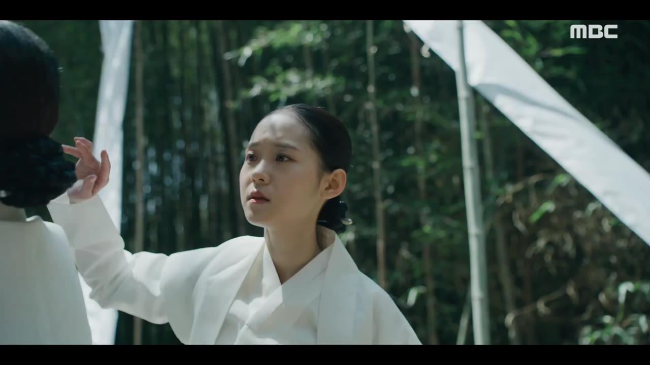 Diễn Nào, Ma Ơi! tập 16 cảnh 2