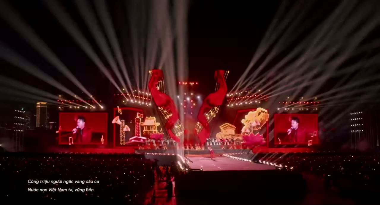 Tổ Quốc Trong Tim: The Concert Film tập 1 cảnh 2