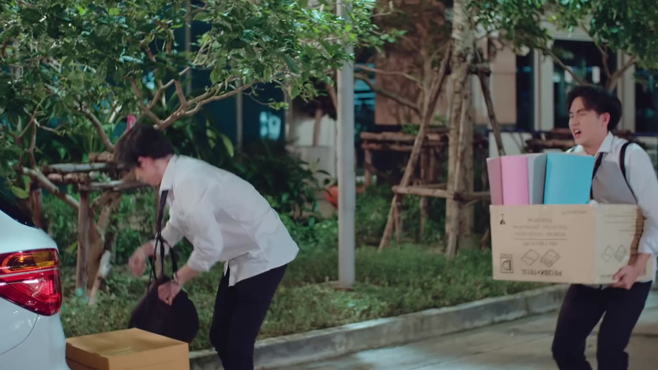 Gen Y The Series Phần 2 tập 1 cảnh 3