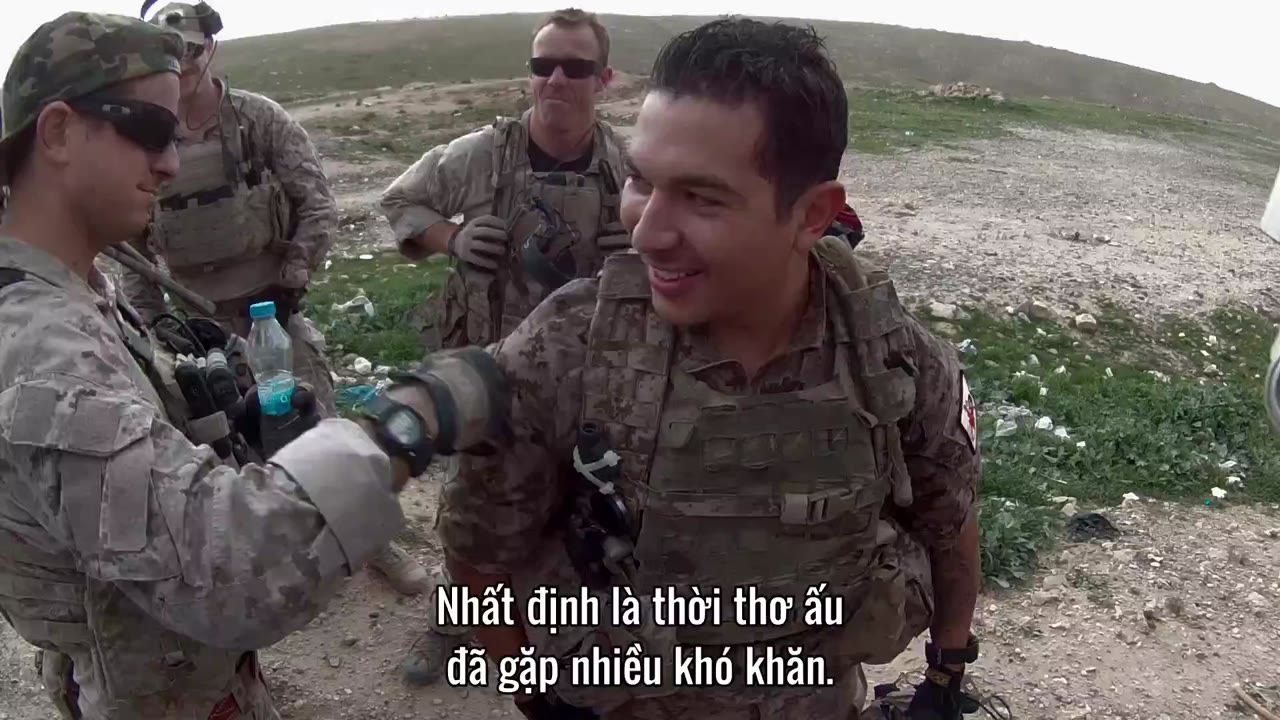 Lằn Ranh tập 1 cảnh 2