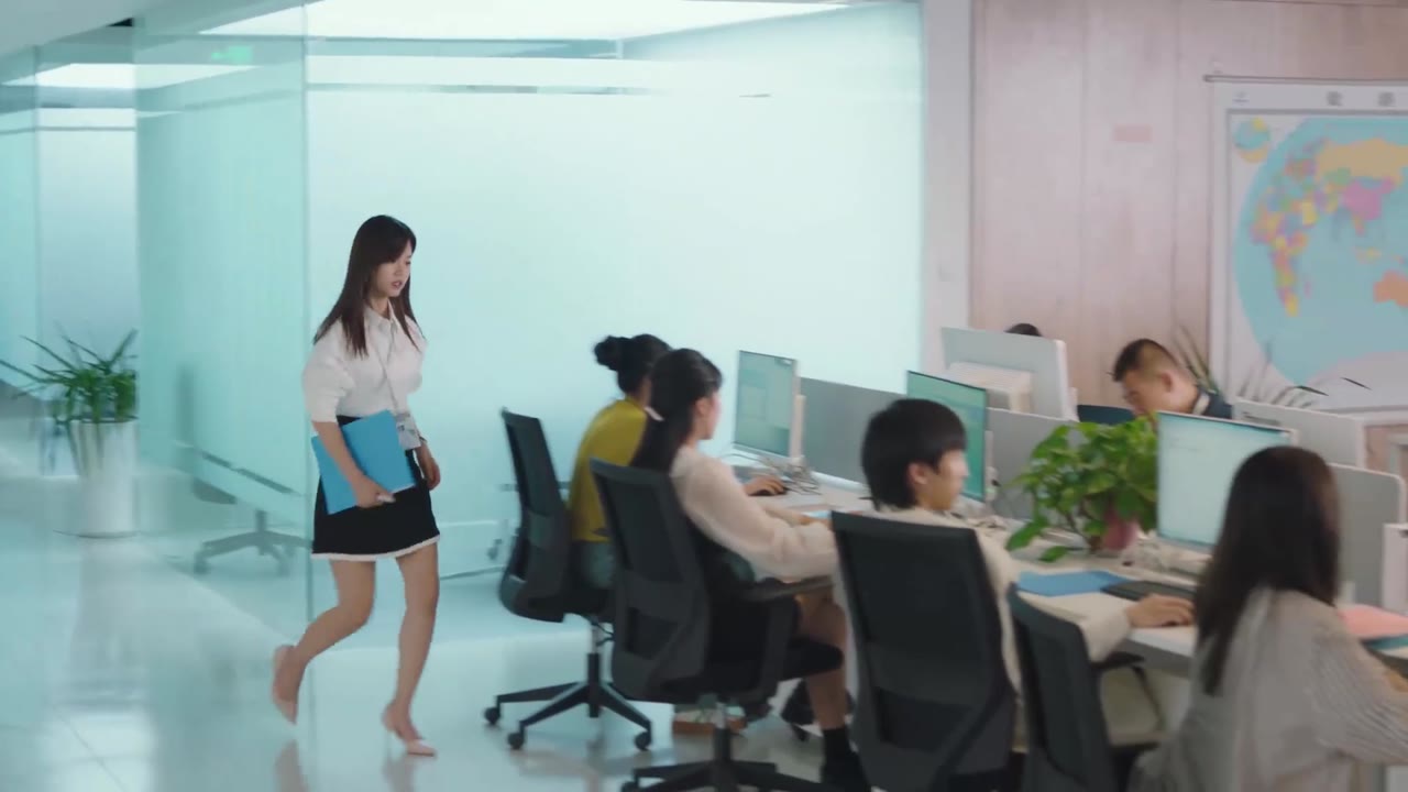 Bạn Trai Cũ Là Sếp Của Tôi tập 17
