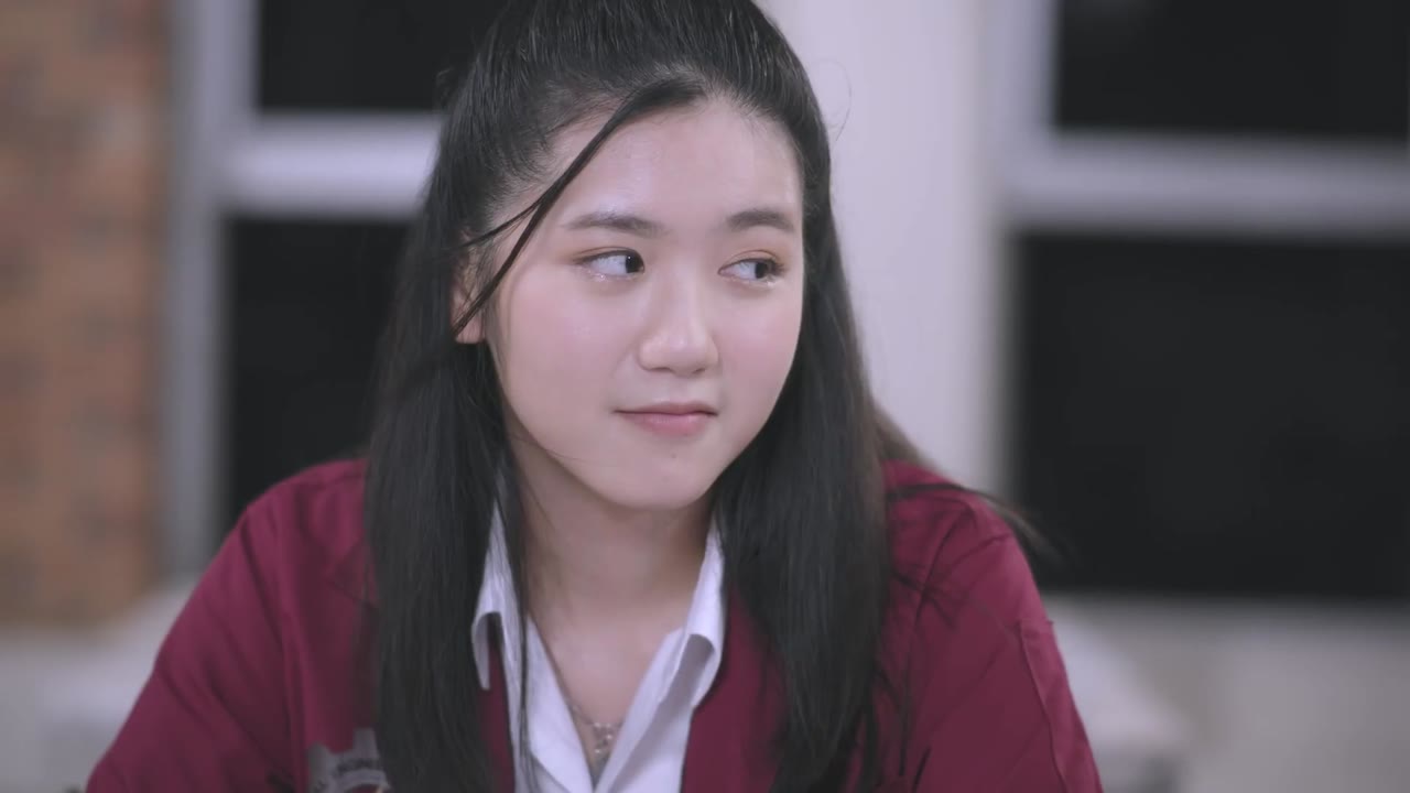 Love Senior: Tiền Bối Kỷ Luật Yêu Em Được Không? tập 6 cảnh 2
