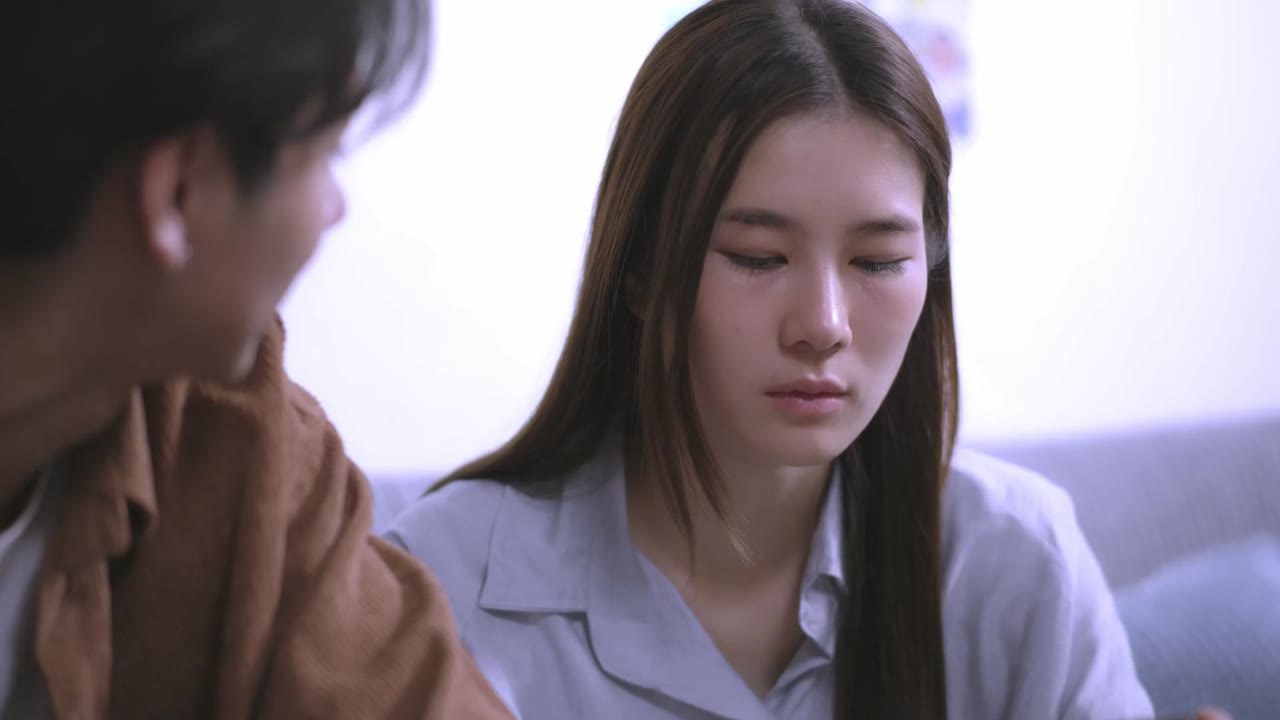 Love Senior: Tiền Bối Kỷ Luật Yêu Em Được Không? tập 9