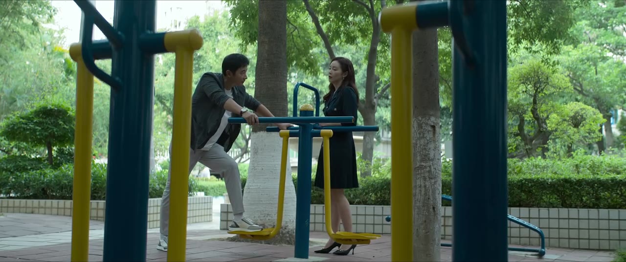 Bên Ngoài Tòa Án tập 10