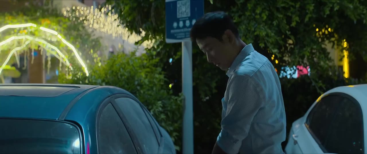 Bên Ngoài Tòa Án tập 18 cảnh 3