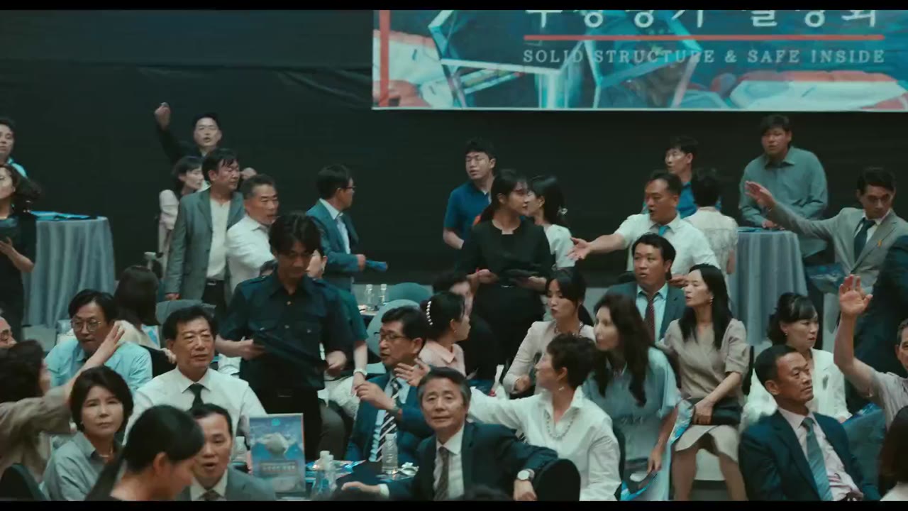 Tạm Biệt Trái Đất tập 3 cảnh 2