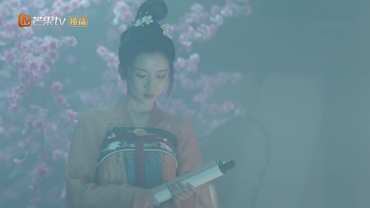 Người Lạ Quen Thuộc tập 1 cảnh 3