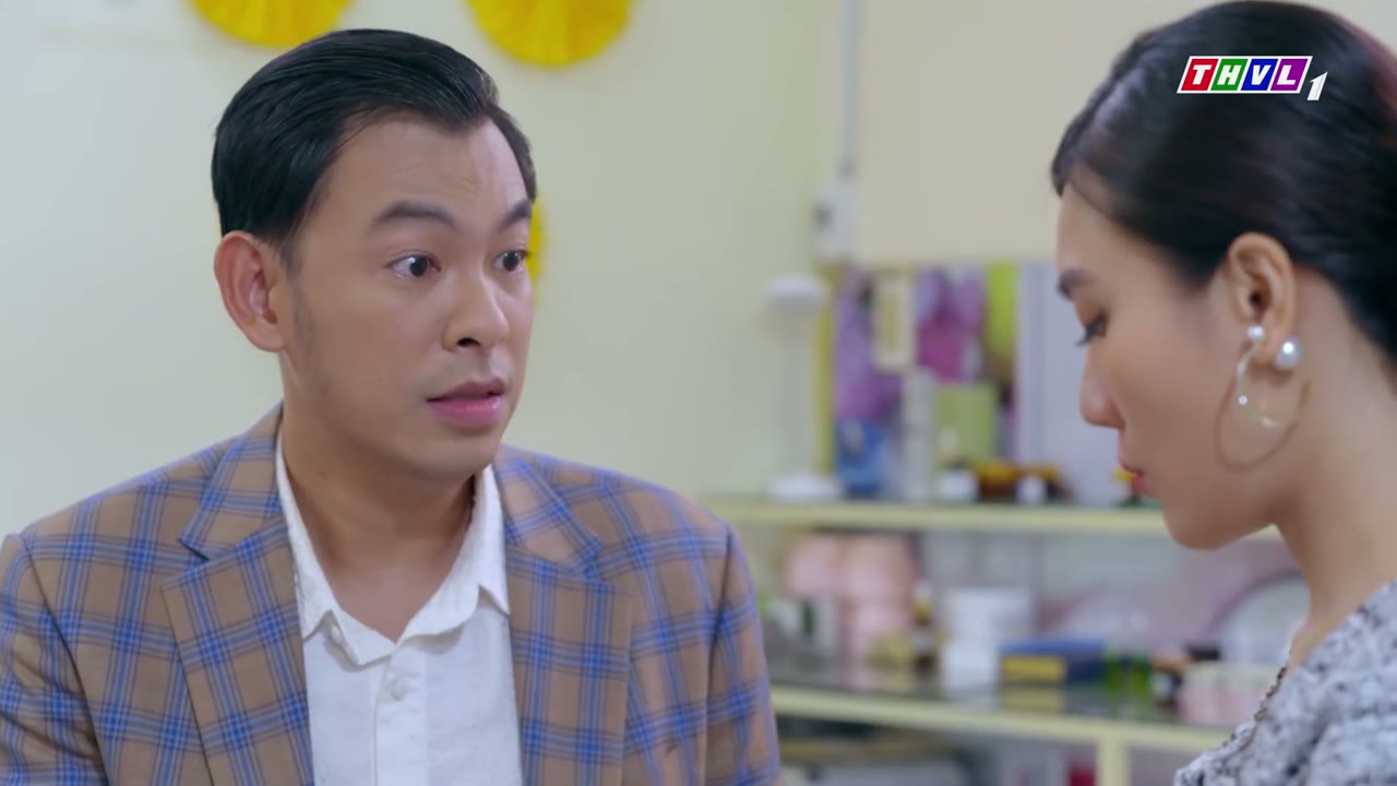 Bóng Ma Hạnh Phúc tập 13 cảnh 3