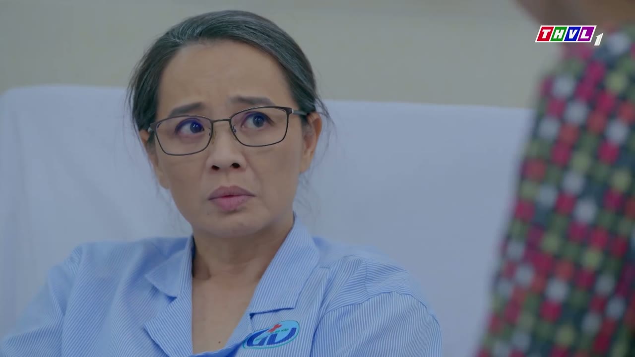 Bóng Ma Hạnh Phúc tập 43 cảnh 3