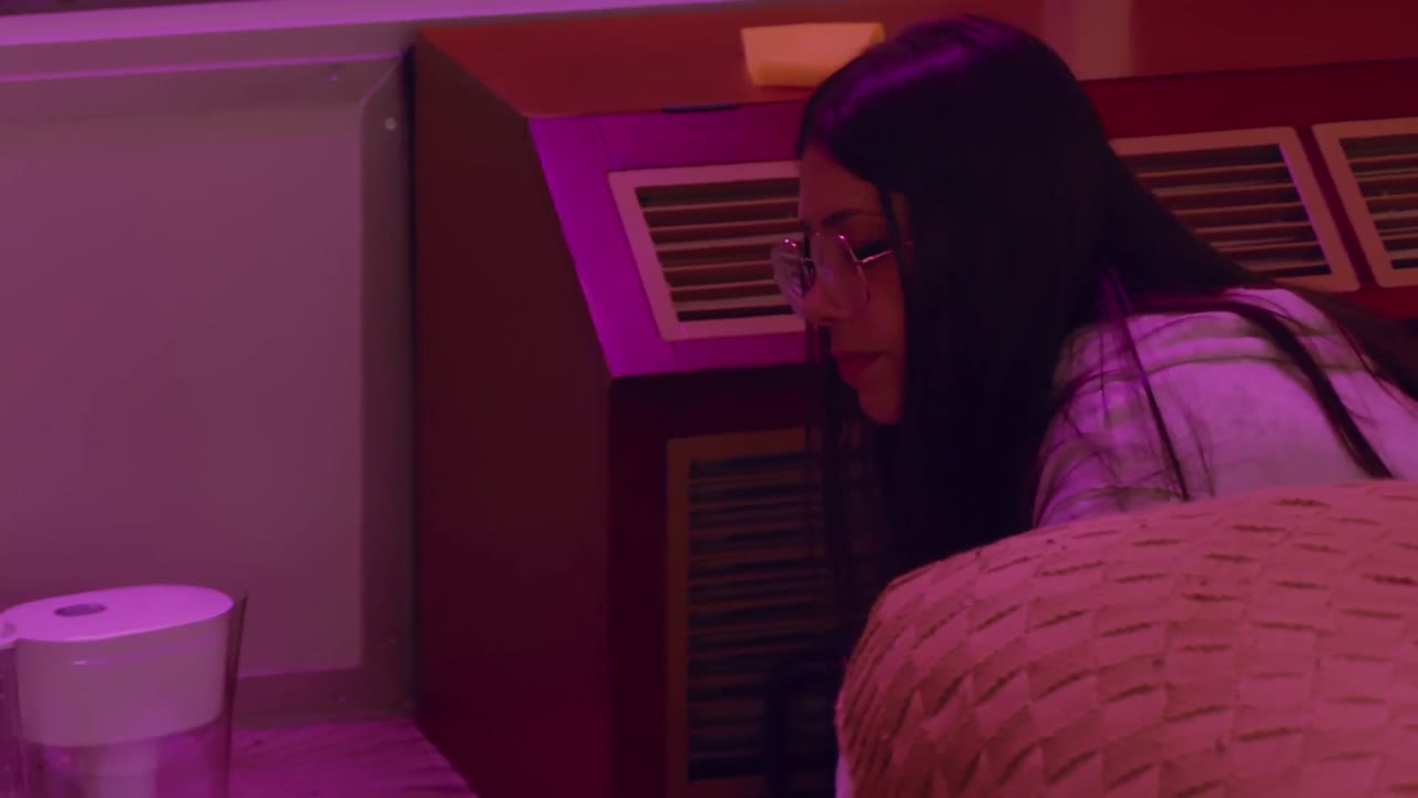 Sneaky Links: Dating After Dark tập 3