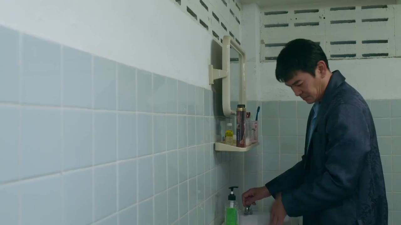 Yêu Thật Chỉ Vì Sinh Ra Trước tập 14