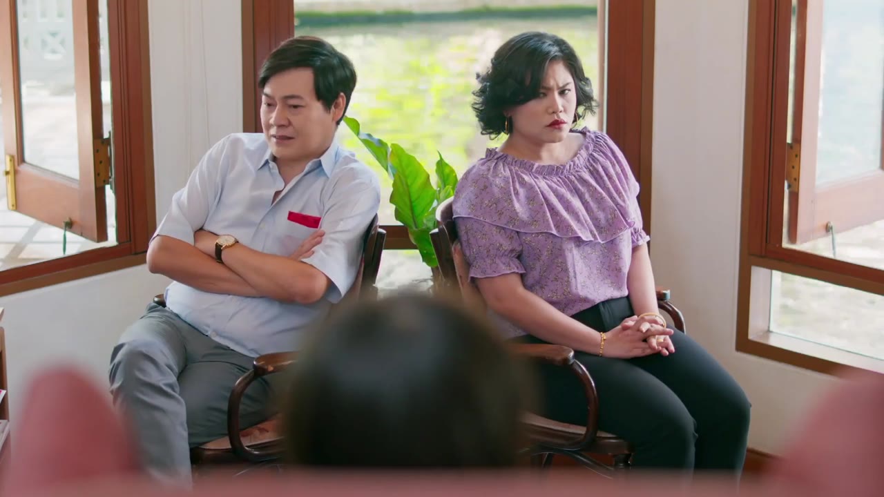 Yêu Thật Chỉ Vì Sinh Ra Trước tập 15 cảnh 2