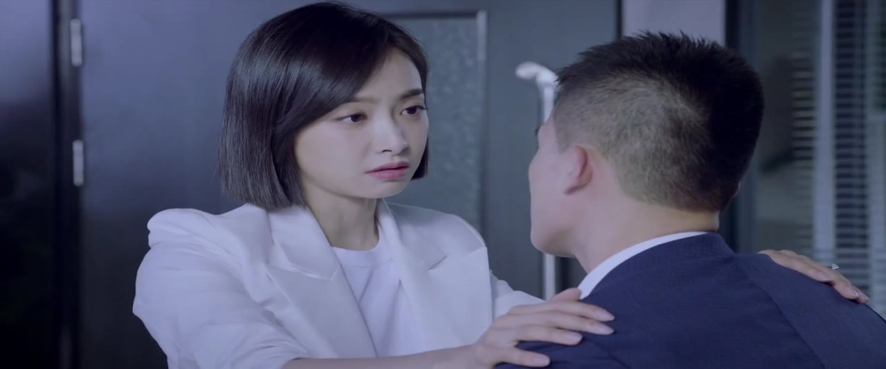 Hãy Yêu Nhau Dưới Ánh Trăng Tròn tập 47 cảnh 2