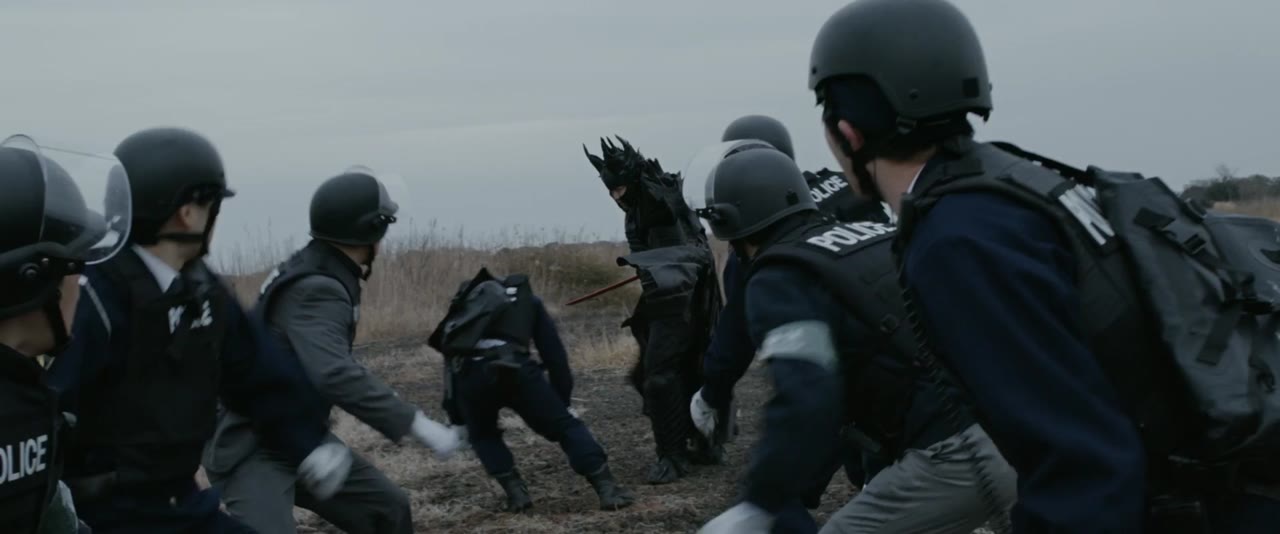 Kamen Rider Black Sun tập 9 cảnh 3