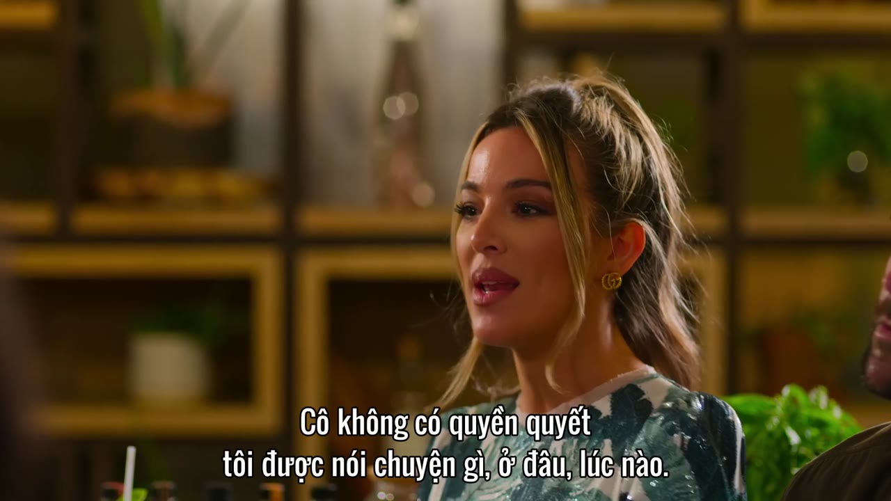Môi giới hoàng hôn: Quận Cam tập 6 cảnh 3