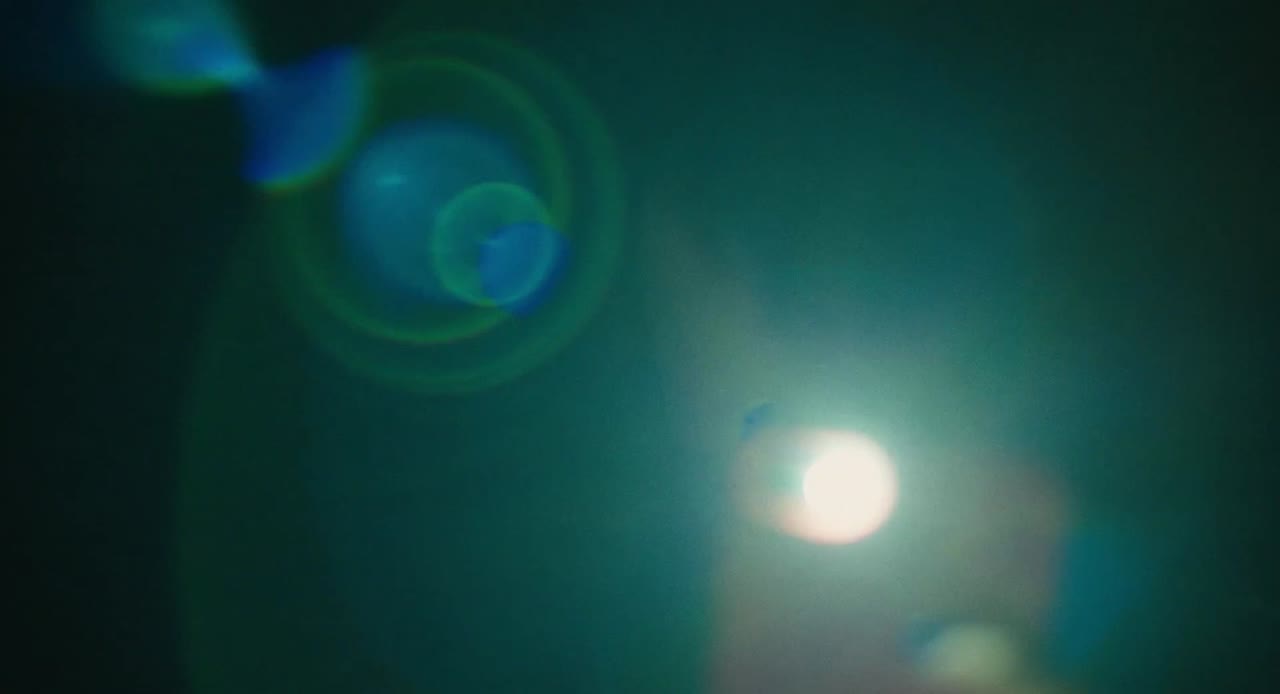 He's Watching You tập 1 cảnh 2
