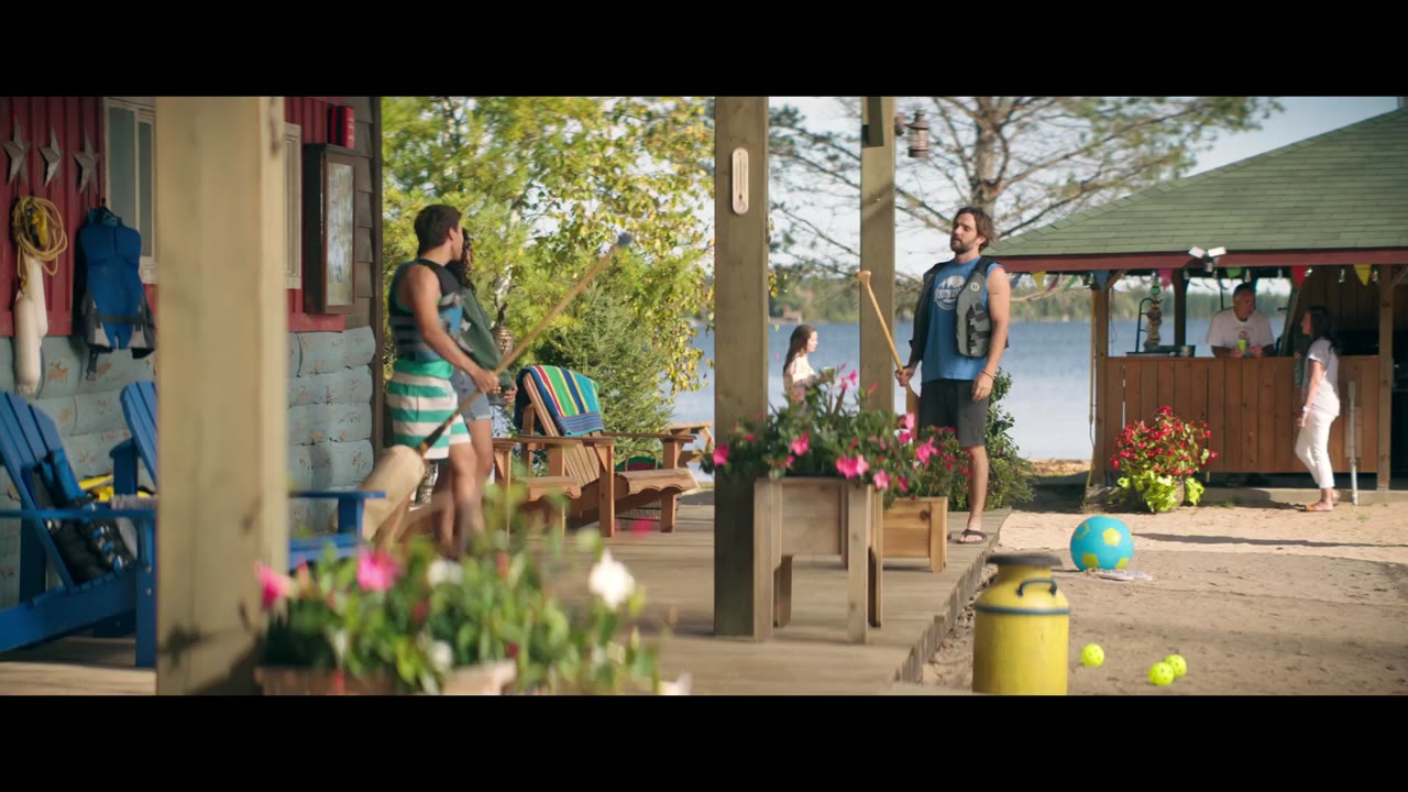 The Lake (Phần 1) tập 8 cảnh 2