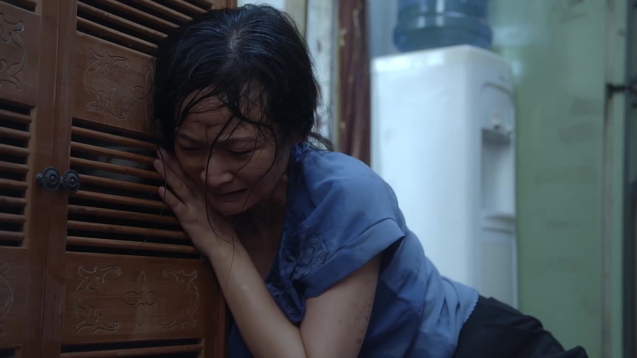Tình Yêu Xuyên Thời Không tập 4 cảnh 2