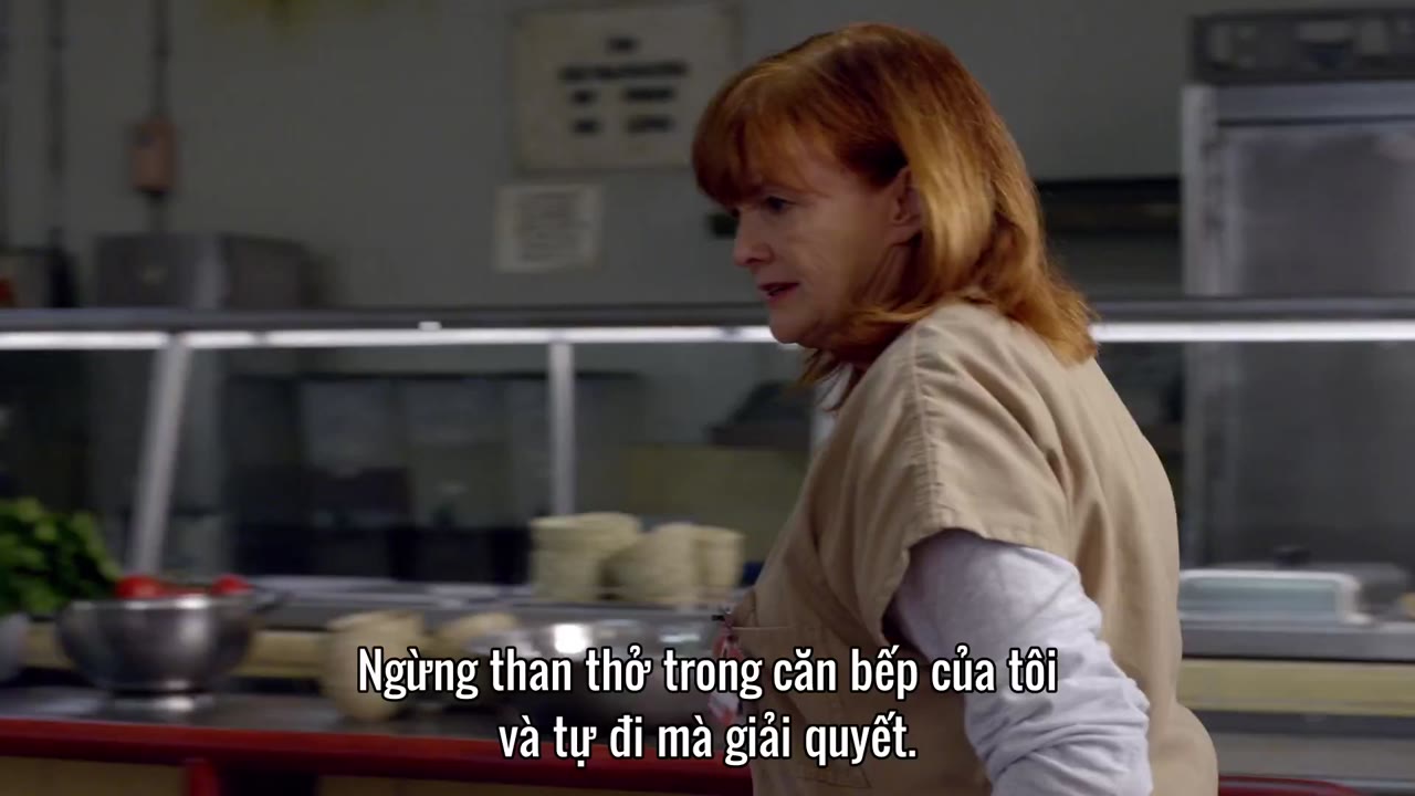 Trại Giam Kiểu Mỹ (Phần 4) tập 6 cảnh 2