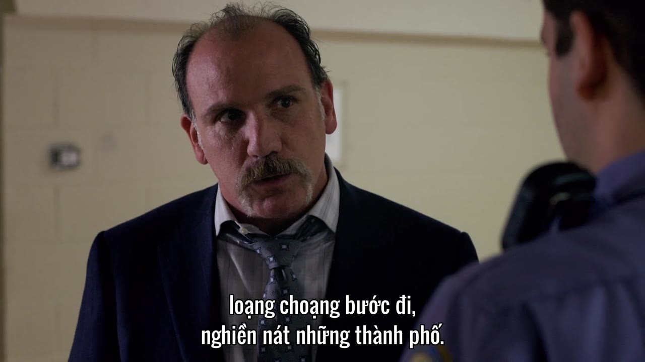 Trại Giam Kiểu Mỹ (Phần 4) tập 12 cảnh 2