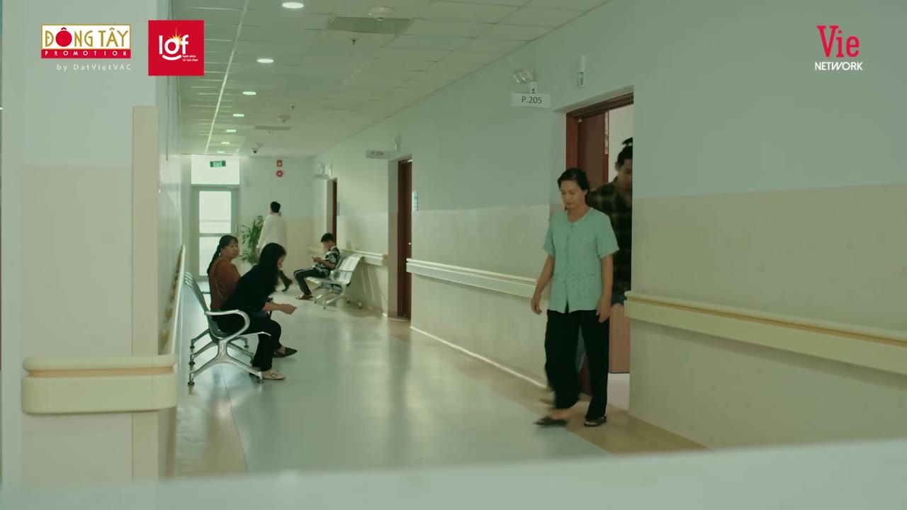 Tâm LOF - Lỡ Va Vào Nhau tập 9
