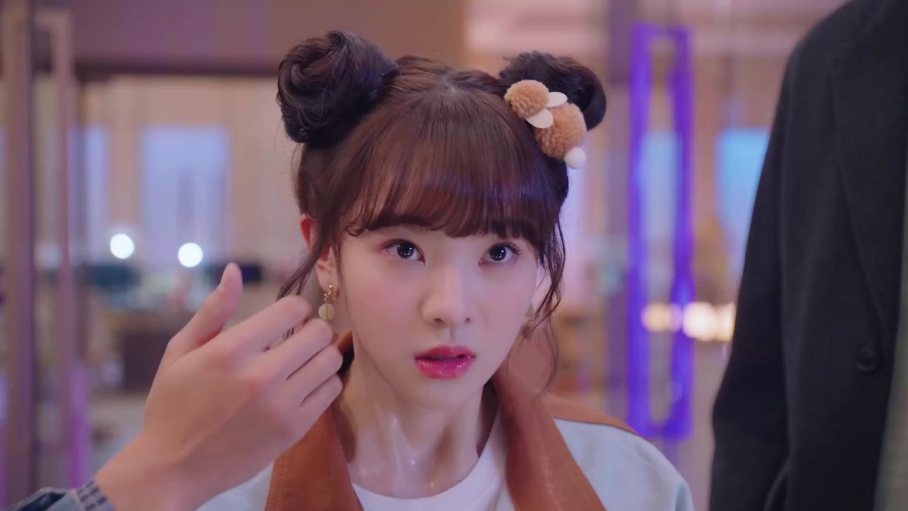 Cô Gái Ngoài Hành Tinh Sài Tiểu Thất tập 24