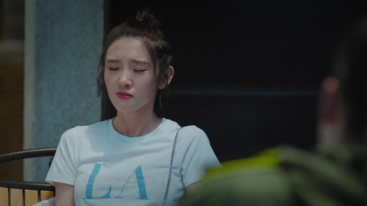 Mua Không Rời Tay Anh Yêu Em tập 8