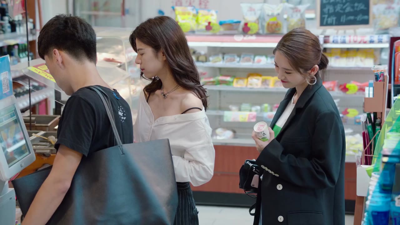 Mua Không Rời Tay Anh Yêu Em tập 18 cảnh 3