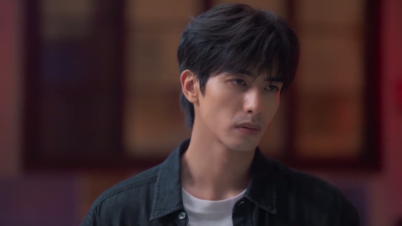 Chó Hoang Và Xương - cảnh 1