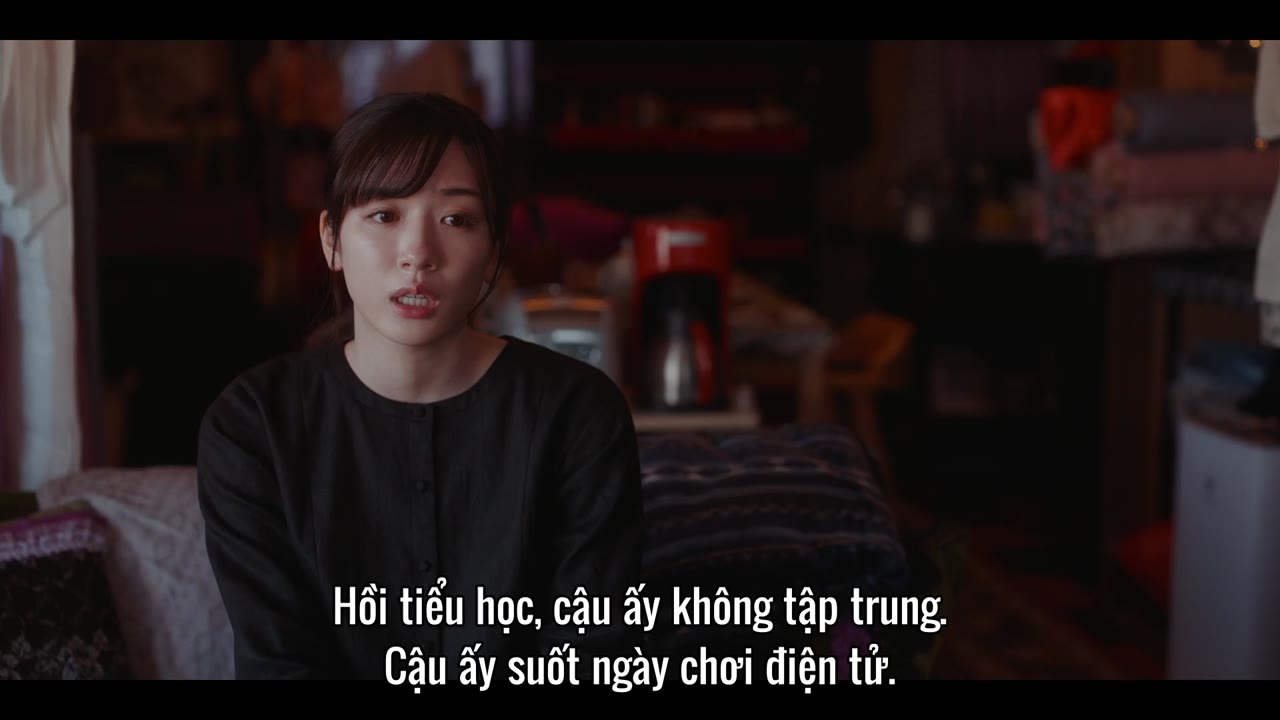 Nhà Mitarai trong biển lửa tập 1 cảnh 2