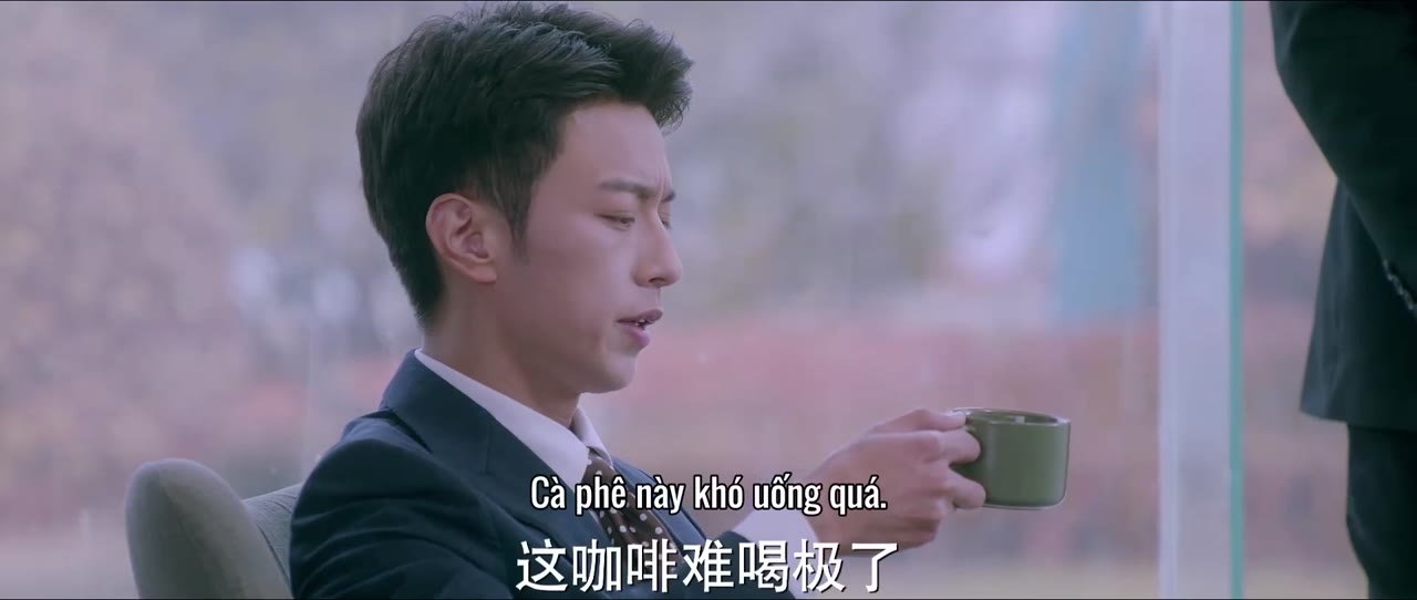 Sở Tiên Sinh Từ Trên Trời Rơi Xuống tập 2 cảnh 2
