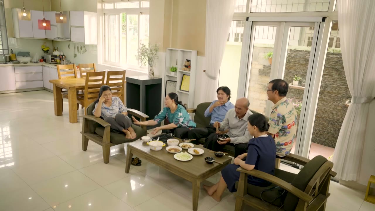 Ly Hôn Tuổi 60 tập 103 cảnh 3
