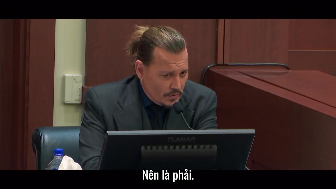 Depp V Heard tập 1 cảnh 2