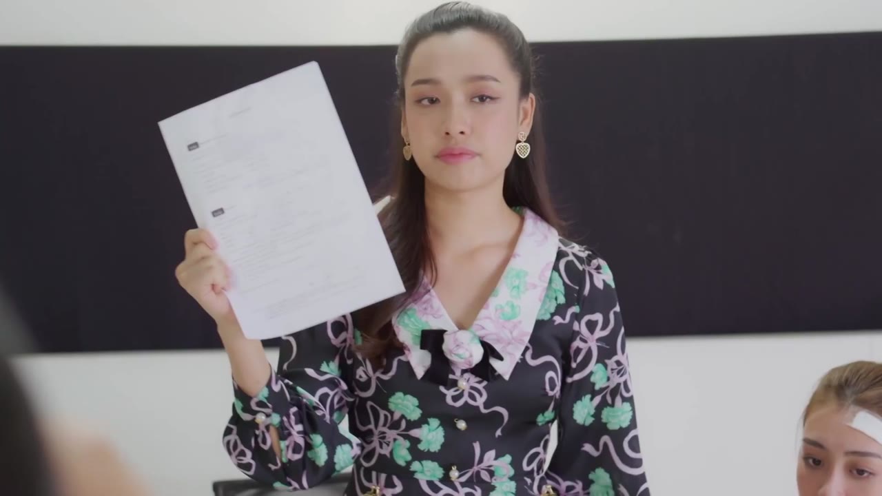 Công Chúa Ngổ Ngáo: Bạch Tuyết tập 8 cảnh 2