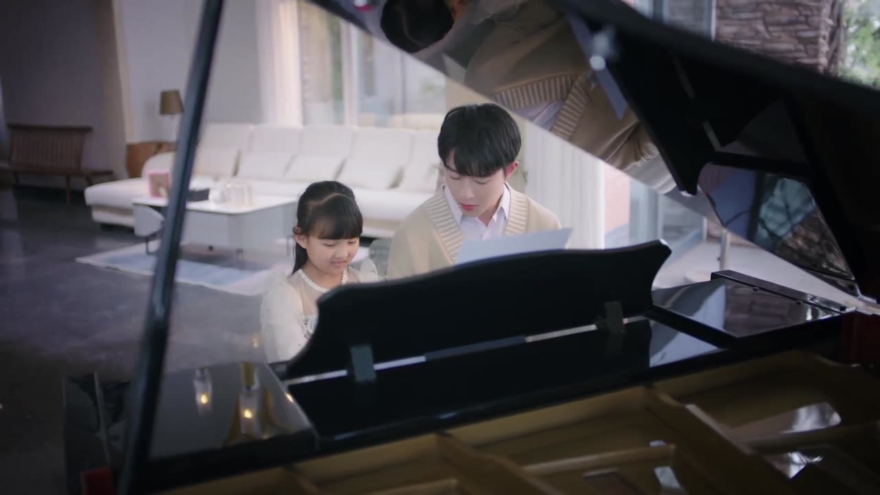 Bí Mật Của Anh Ấy Và Cô Ấy tập 1