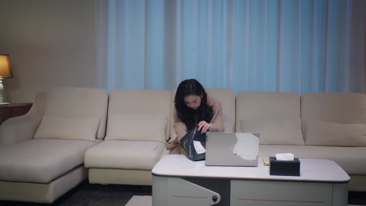 Bí Mật Của Anh Ấy Và Cô Ấy tập 6
