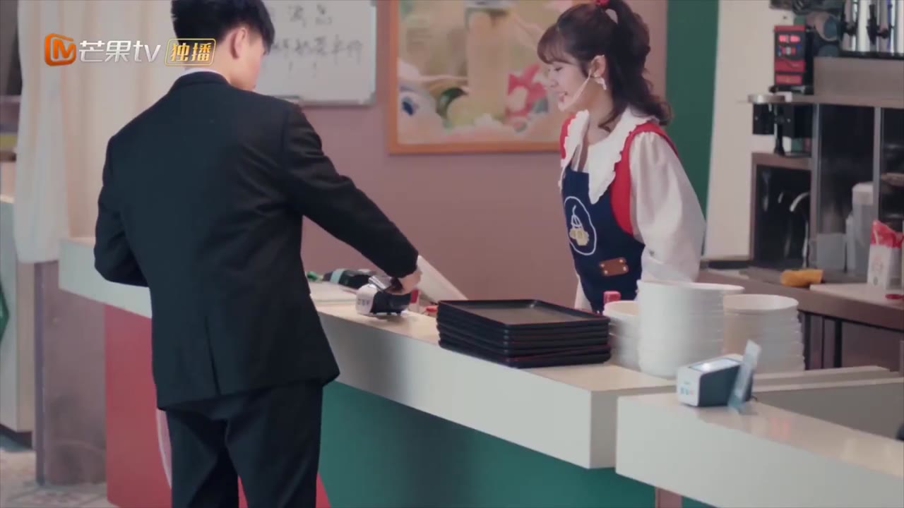 Lại Là Một Ngày Làm Việc Chăm Chỉ 2 tập 11 cảnh 2