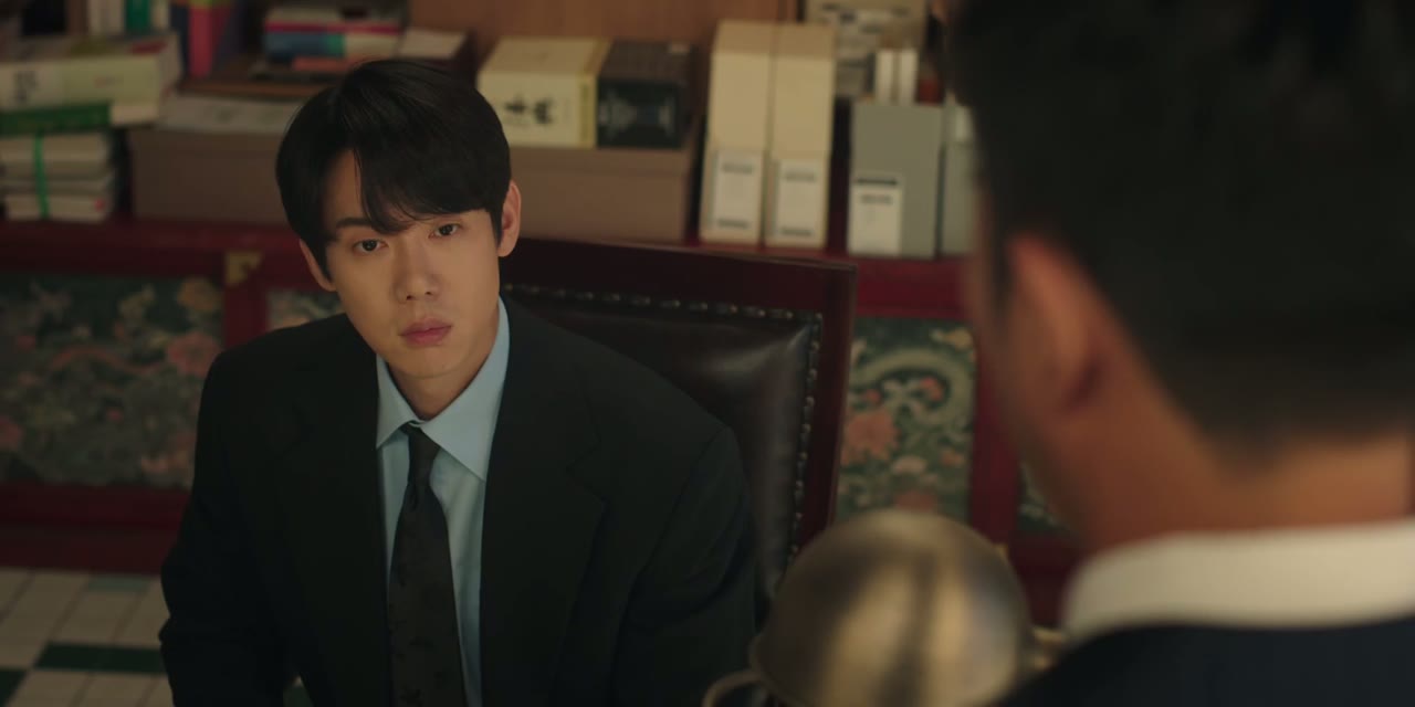 Luật Sư Bóng Ma tập 7
