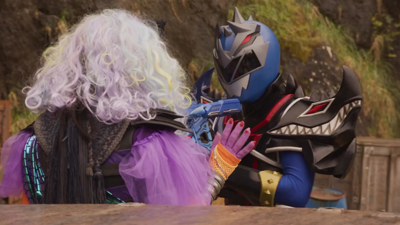 Power Rangers: Vũ Trụ Cuồng Nộ tập 5 cảnh 2