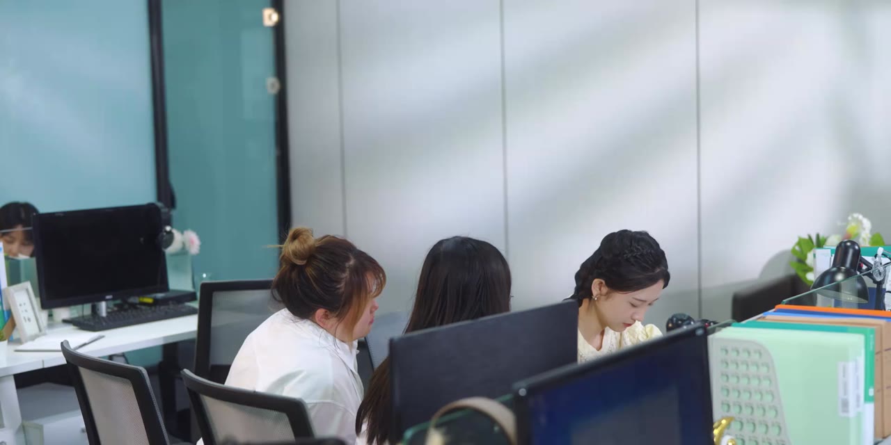 Em Là Hạ Chí Chưa Tới tập 6 cảnh 3
