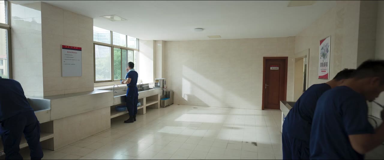 Anh Ấy Bước Ra Từ Ánh Lửa tập 5 cảnh 3