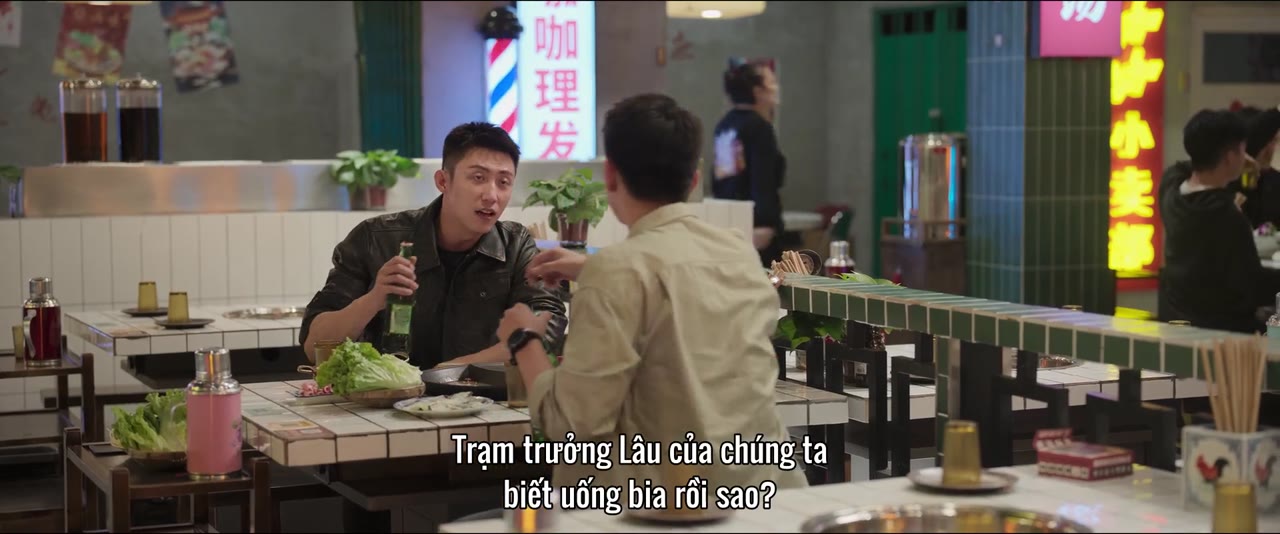 Anh Ấy Bước Ra Từ Ánh Lửa tập 35 cảnh 2