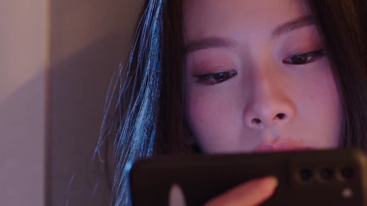 Yêu Trước Mặt, Phản Sau Lưng tập 3