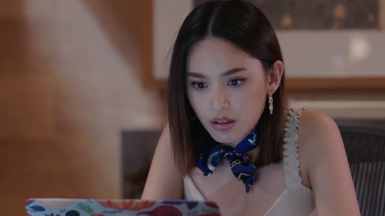 Yêu Trước Mặt, Phản Sau Lưng tập 8 cảnh 2