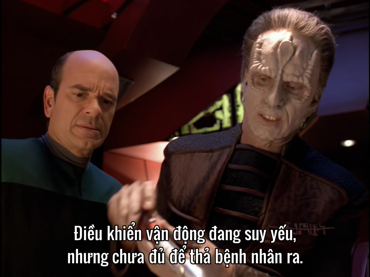 Star Trek: Voyager (Phần 5) tập 8 cảnh 3