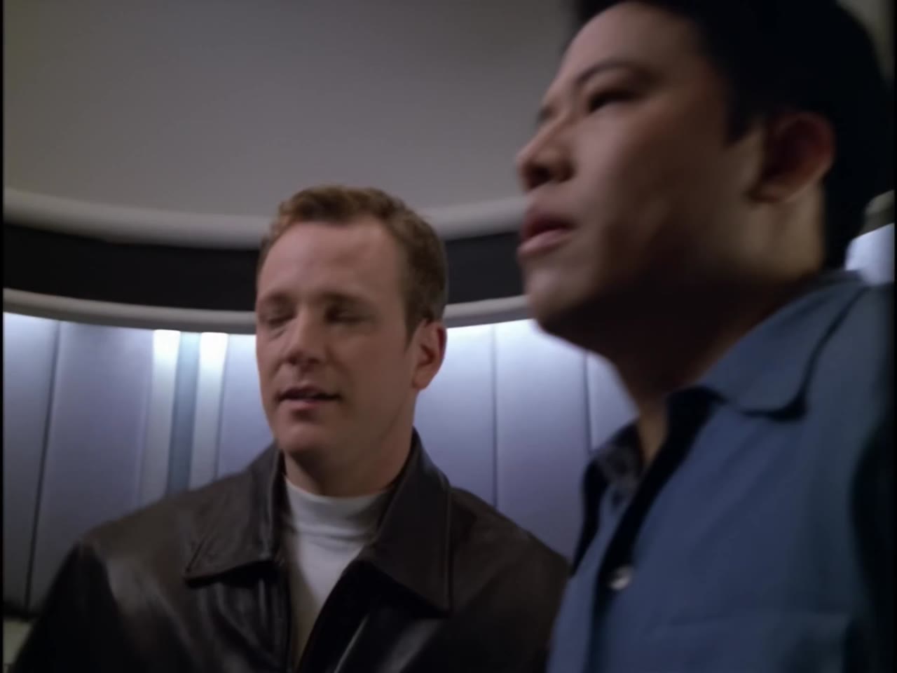 Star Trek: Voyager (Phần 5) tập 9